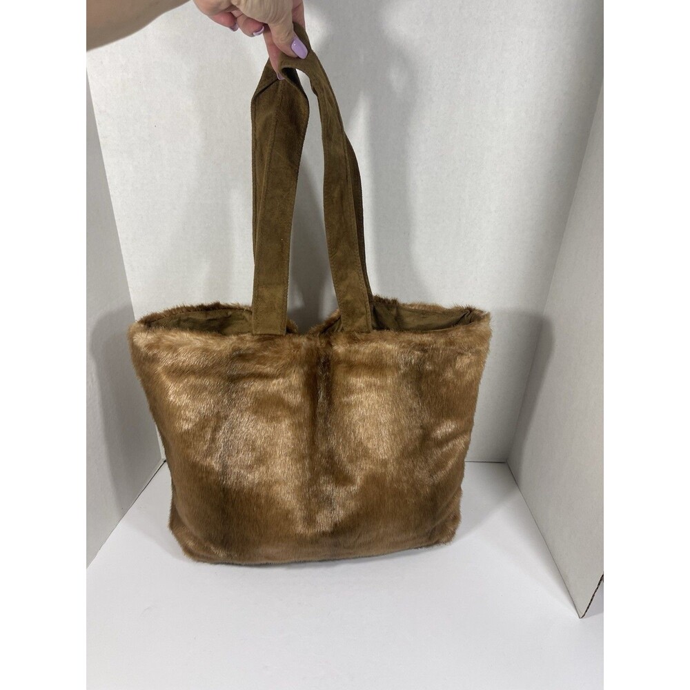 International Concepts  faux fur tote bag, caramel brown, soft lined, pockets
